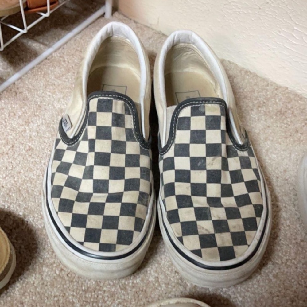 Checkered vans. - Picture 2 of 2